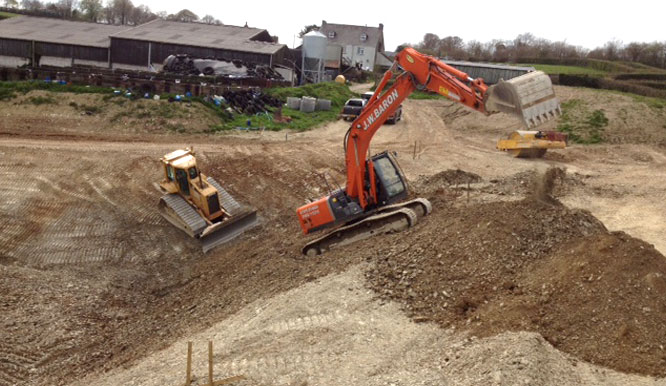 Sluury pit construction in Cornwall
